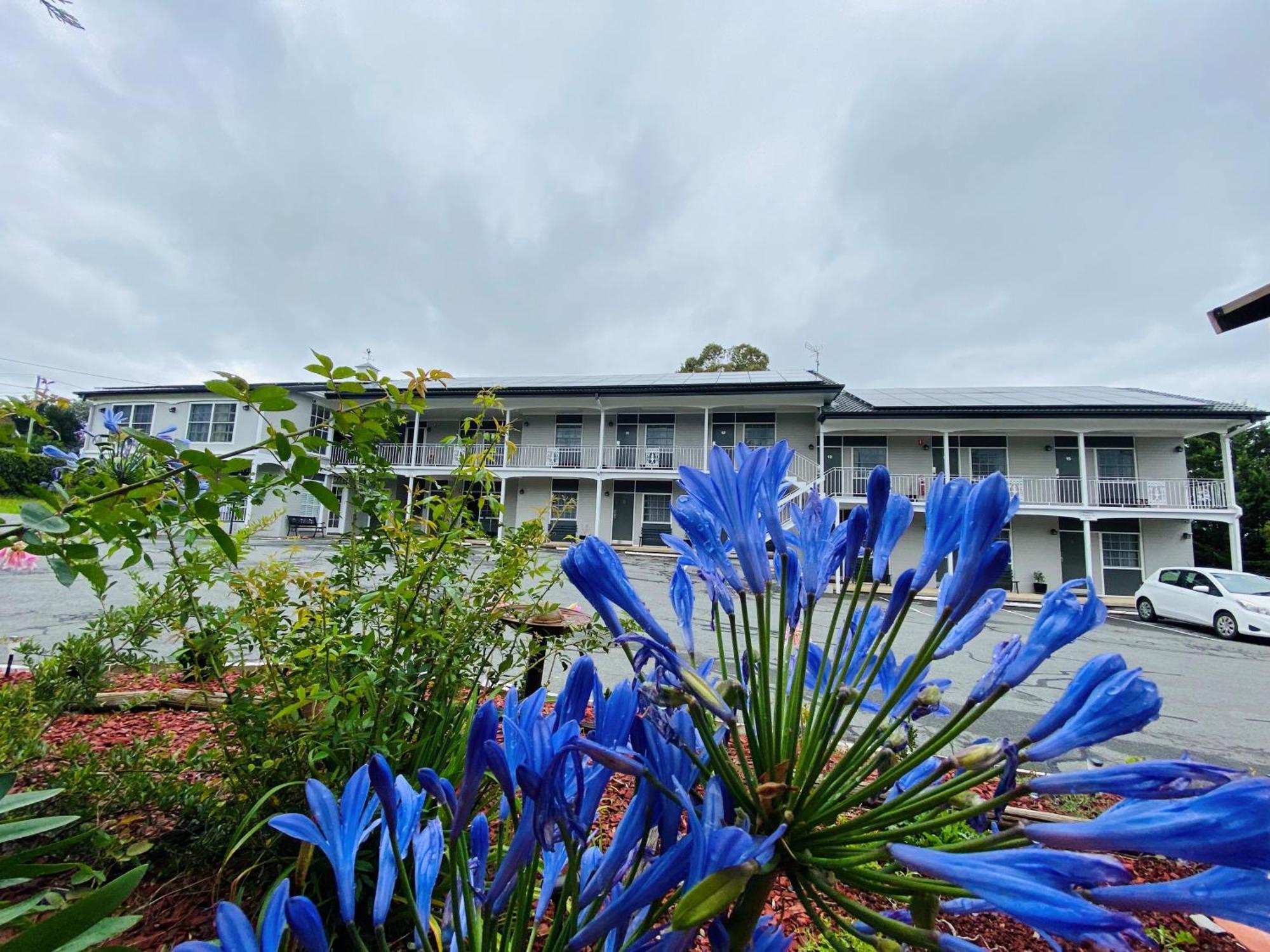 Colonial Lodge Motor Inn Yass Eksteriør bilde