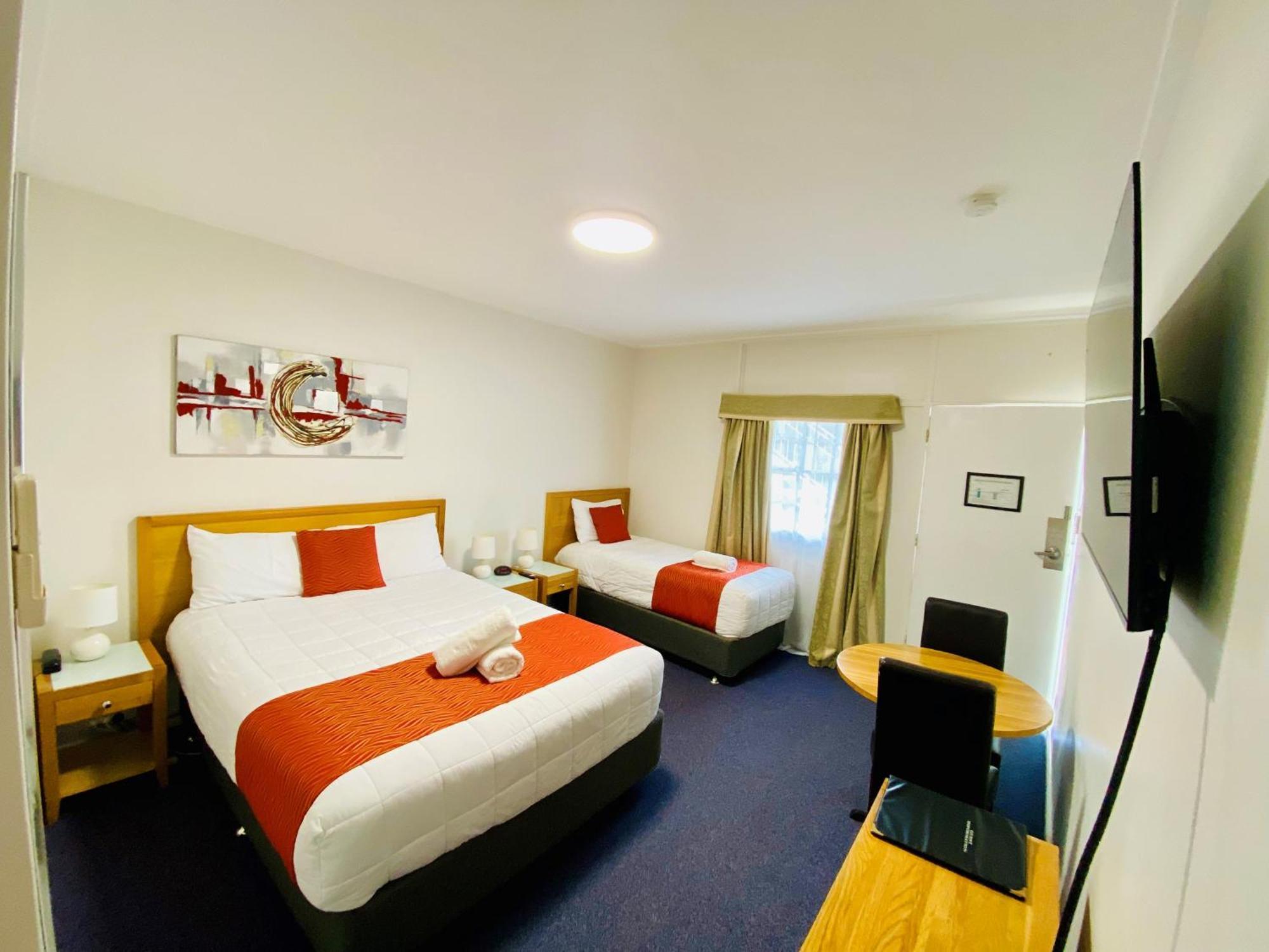 Colonial Lodge Motor Inn Yass Eksteriør bilde