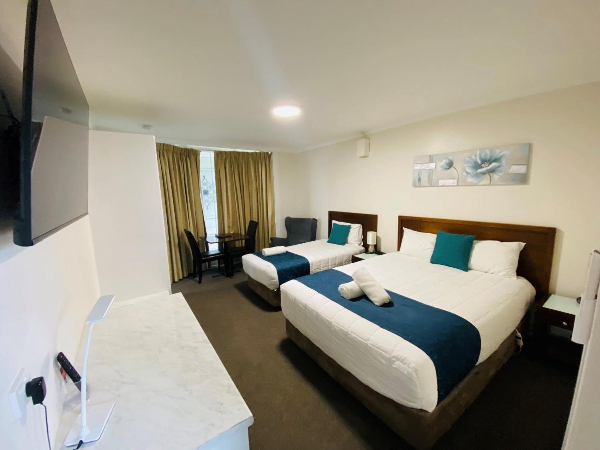 Colonial Lodge Motor Inn Yass Eksteriør bilde