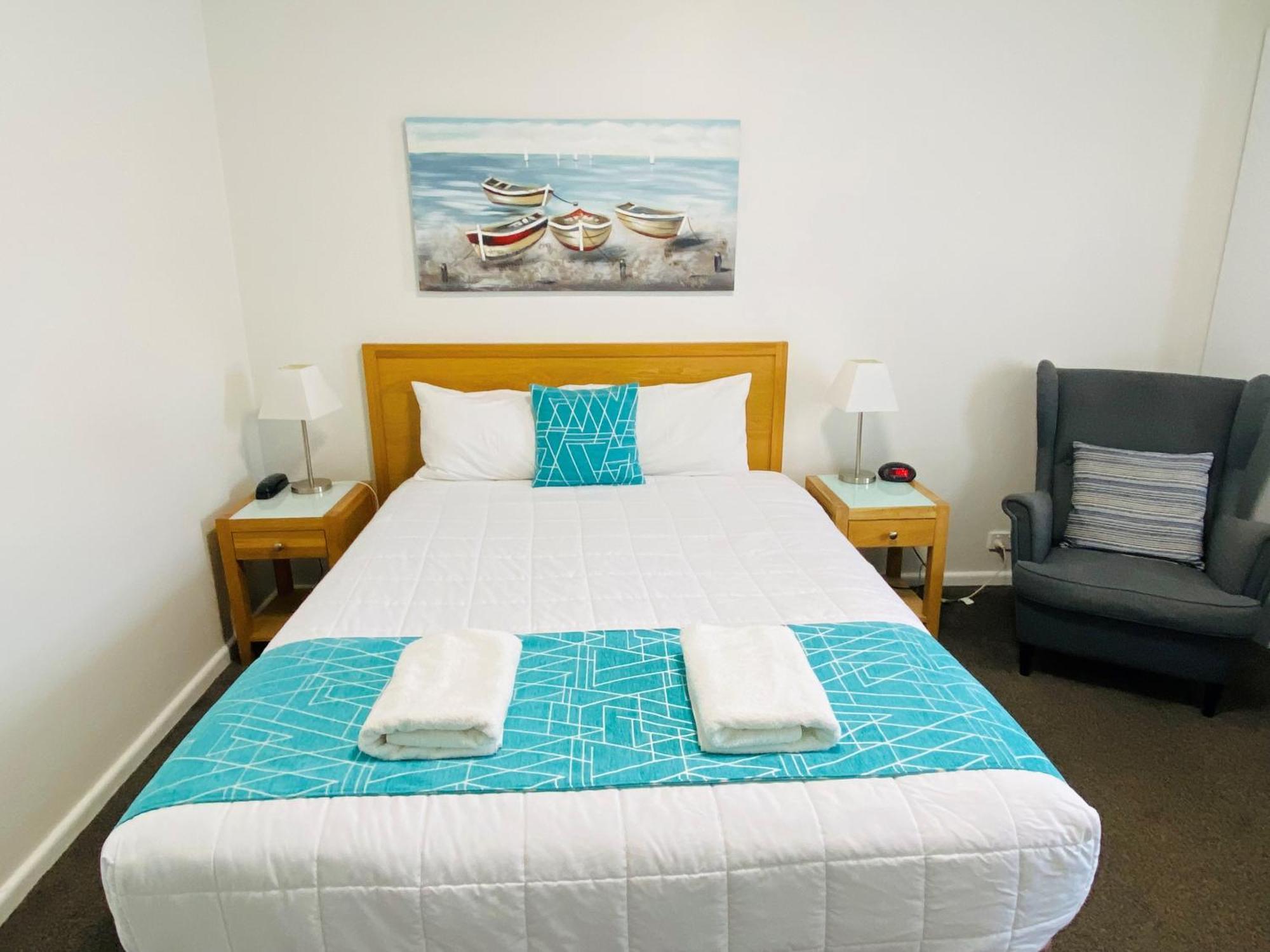 Colonial Lodge Motor Inn Yass Eksteriør bilde